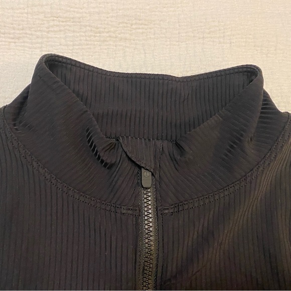 Lululemon Rib Zip-Front Cropped Run Tank Top - Picture 5 of 7